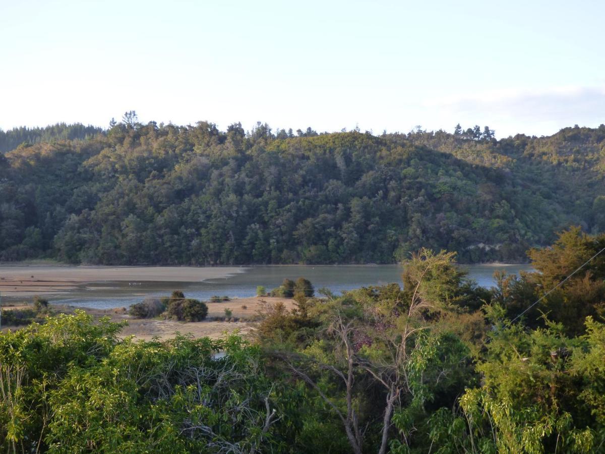 Kaiteriteri Abel Tasman Inlet Views Bed and Breakfast Exteriör bild